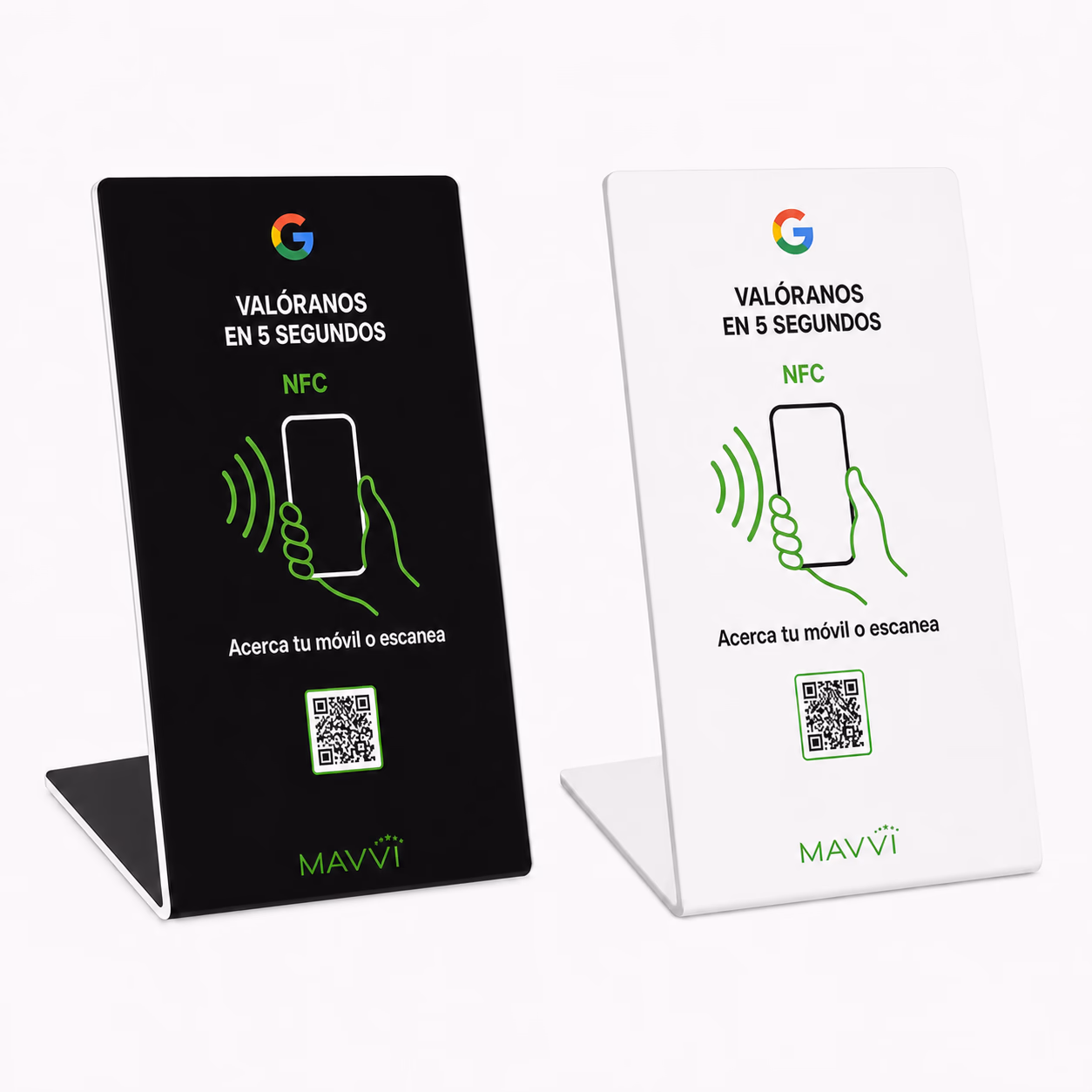 Expositores Mavvi con NFC y código QR